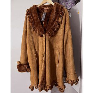 Emilio Visconti women the Best Original shearling coat. Quality Tab. NEW.